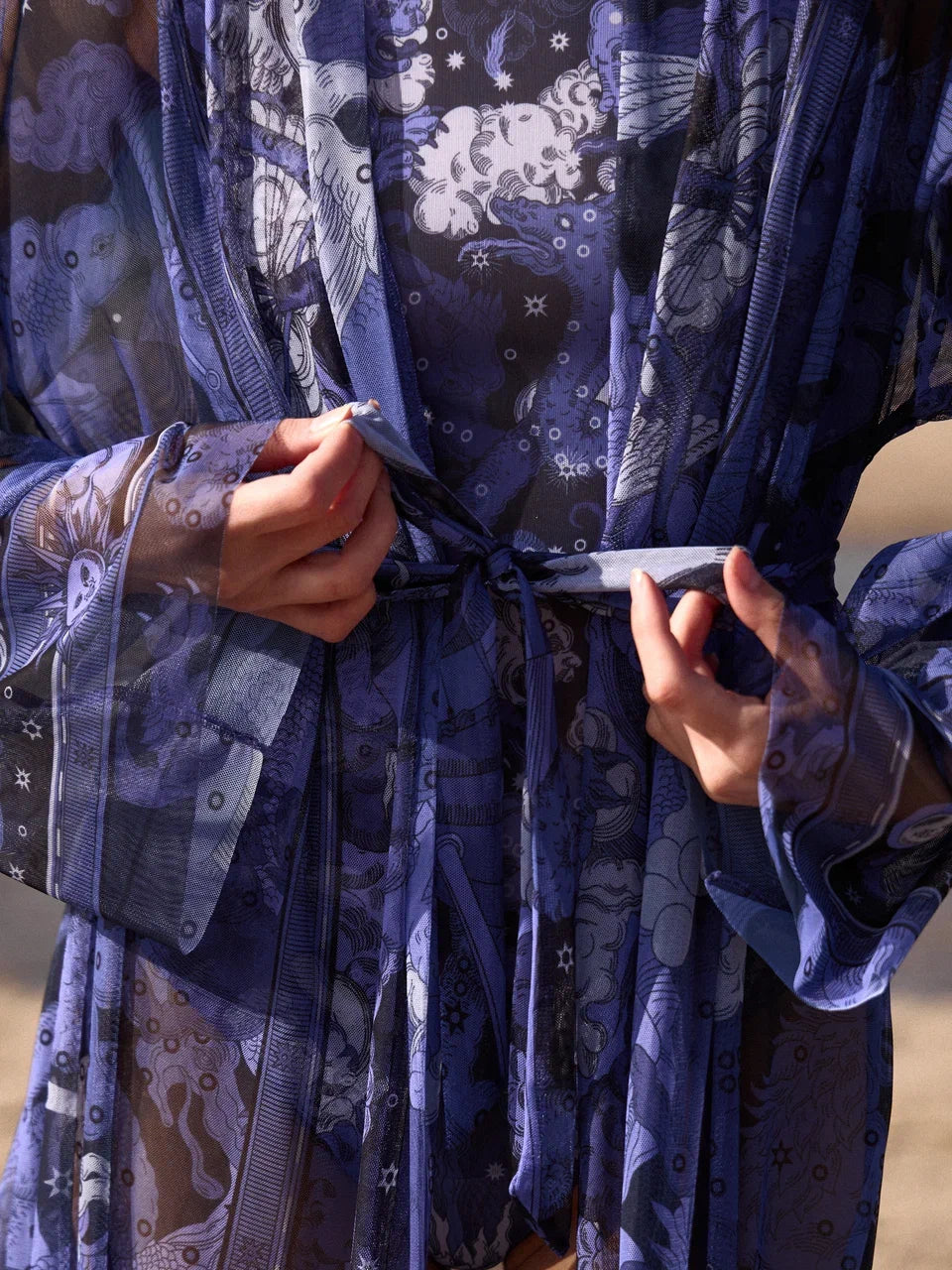 Robe Blueberry Nights